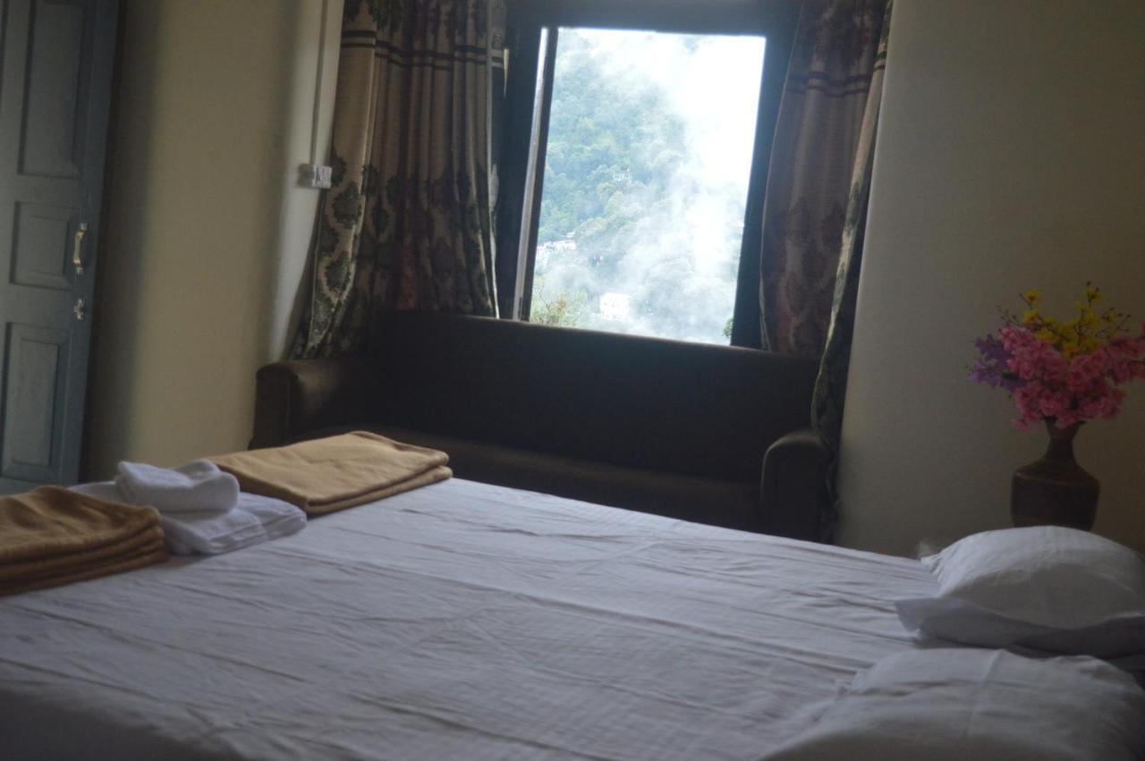 Lakshmi Kutteer Homestay Nainital Bagian luar foto