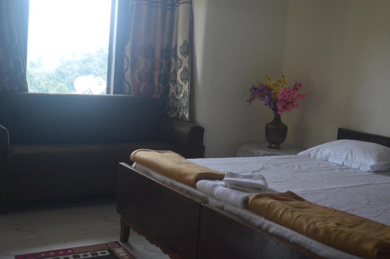 Lakshmi Kutteer Homestay Nainital Bagian luar foto